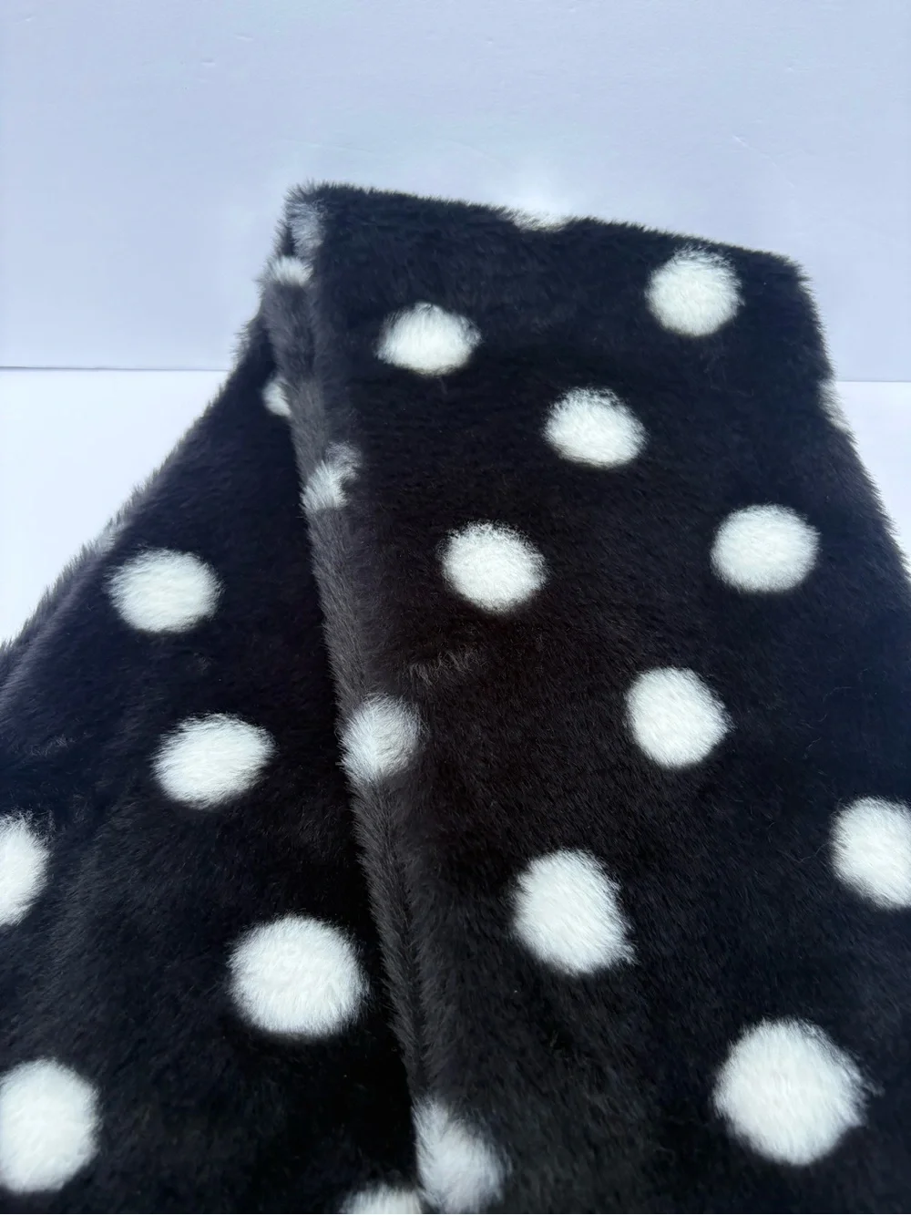NWOT Anthropologie Unreal Fur Polka Dot Scarf